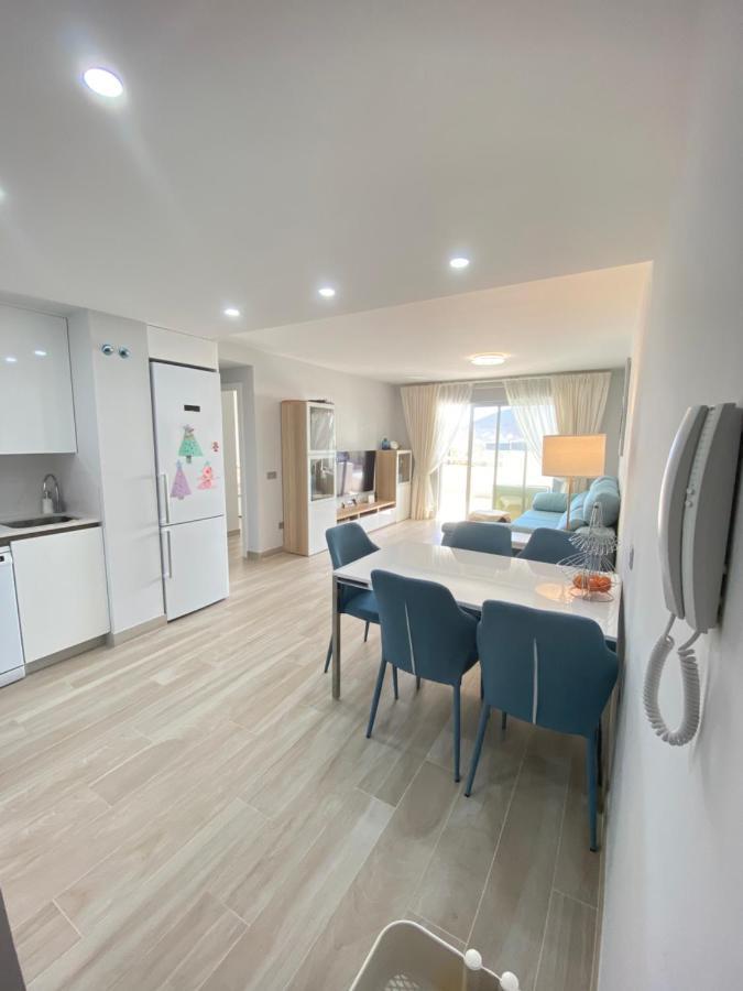 A Beautiful Apartment With A Beach View - La Tejita - El Medano Kültér fotó