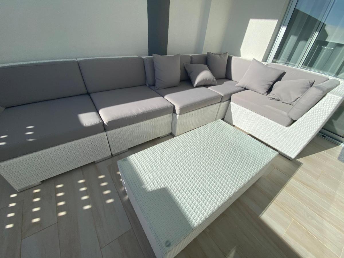 A Beautiful Apartment With A Beach View - La Tejita - El Medano Kültér fotó