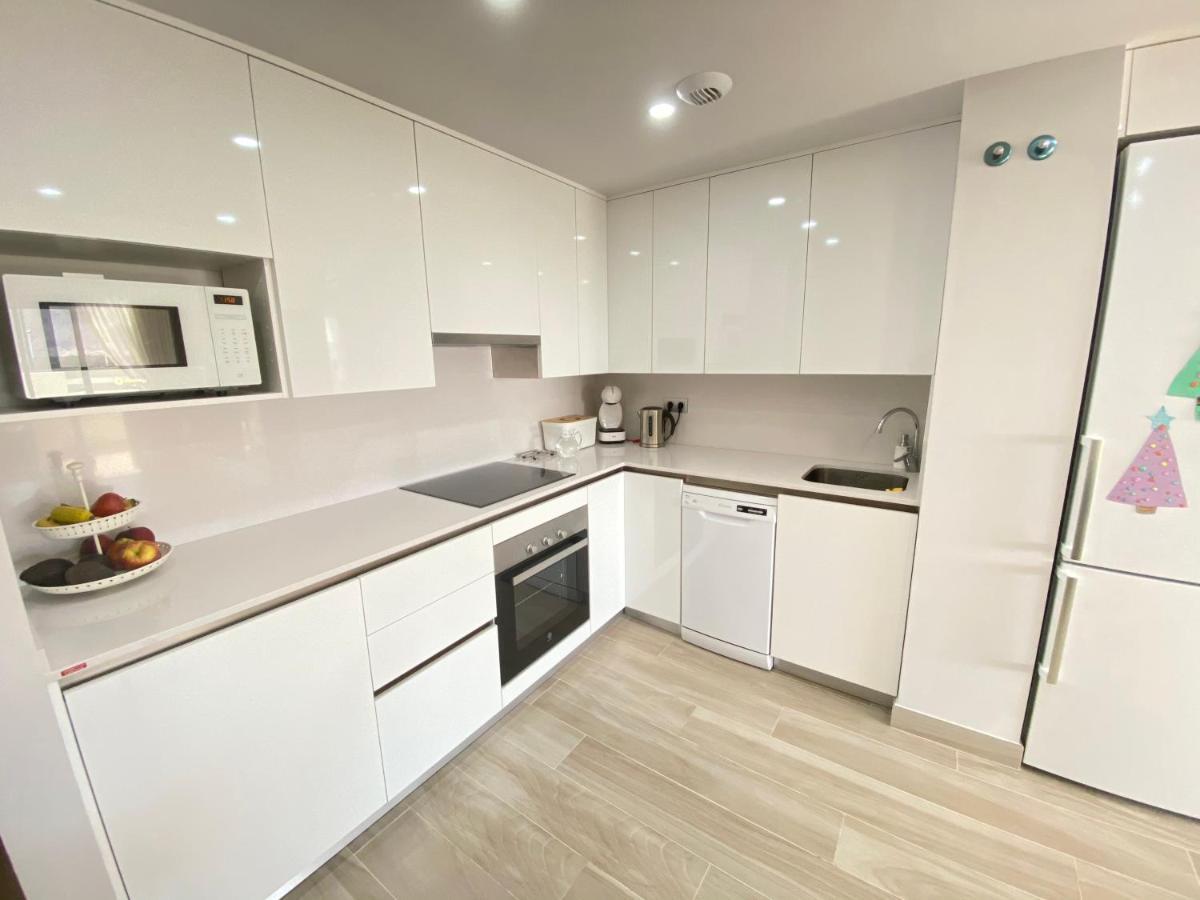 A Beautiful Apartment With A Beach View - La Tejita - El Medano Kültér fotó