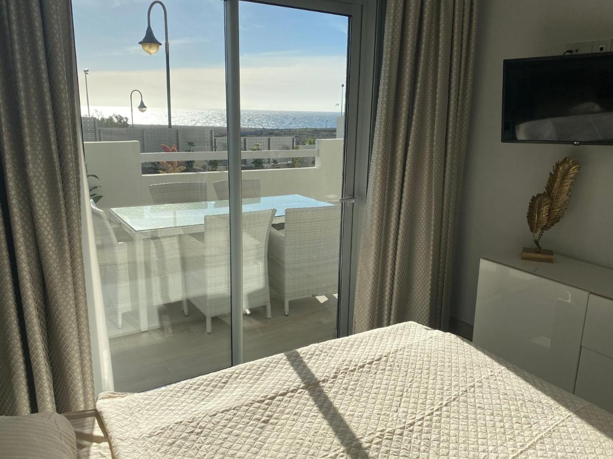 A Beautiful Apartment With A Beach View - La Tejita - El Medano Kültér fotó