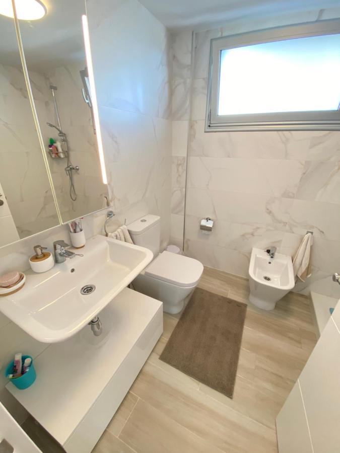A Beautiful Apartment With A Beach View - La Tejita - El Medano Kültér fotó